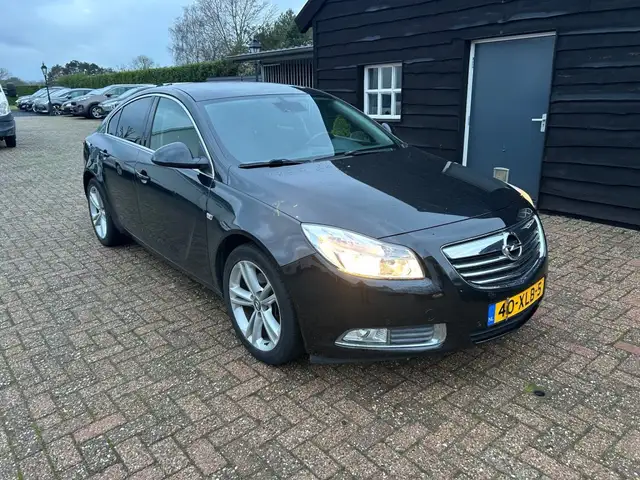 Opel Insignia 1.6 T Cosmo