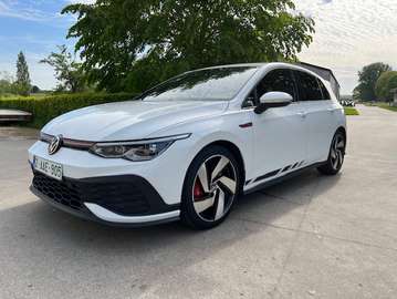Golf 2.0 TSI GTI Clubsport OPF DSG *Navi*Apps*Lane*Keyless*Sensoren* ...