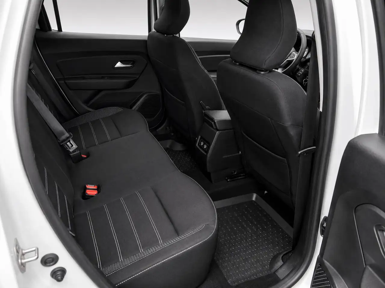 Dacia Duster — photo 8