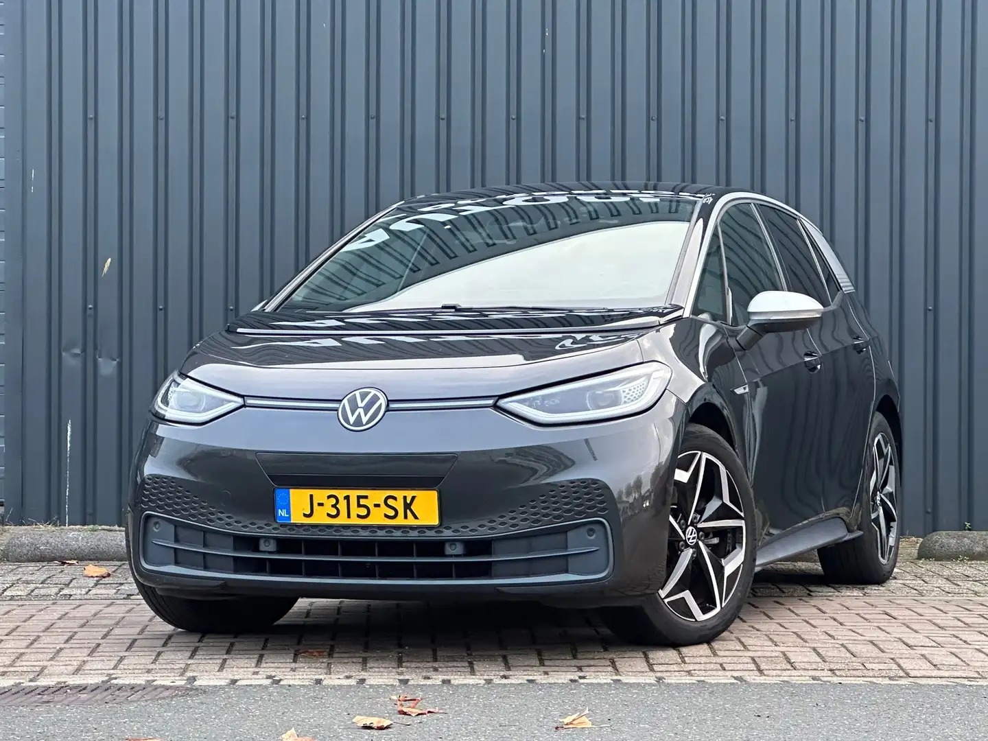 Volkswagen ID.3 First Plus 58 kWh Camera /Stoelverw./ PDC Grijs - 2