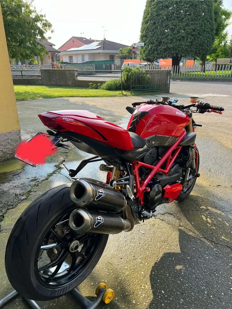 Ducati Streetfighter Rosso - 1