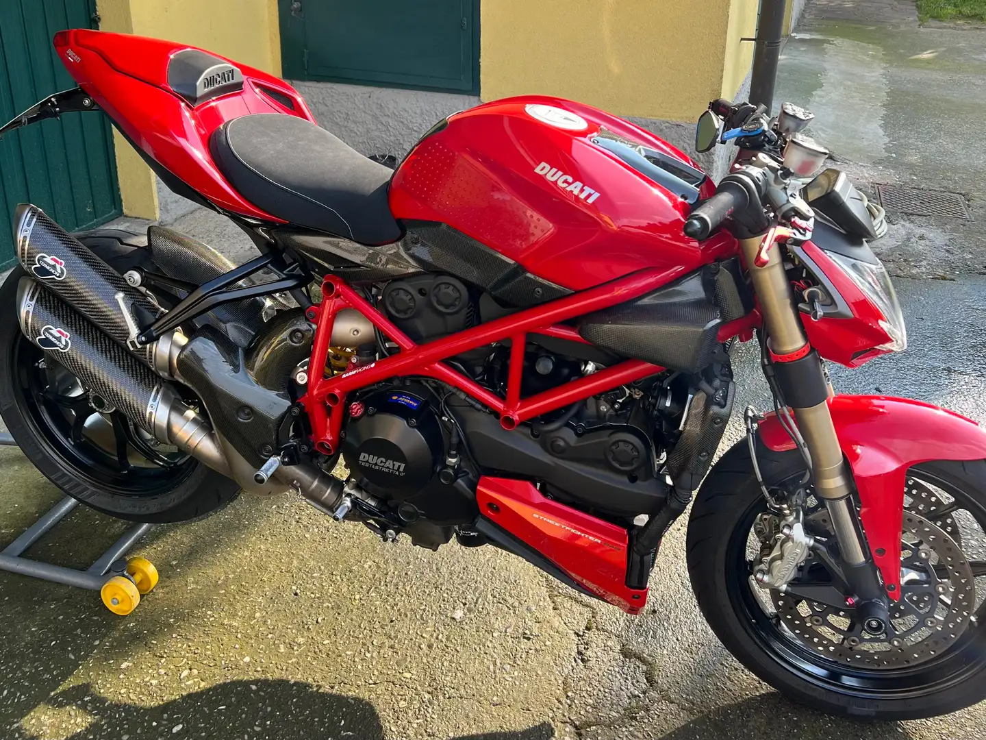 Ducati Streetfighter Rosso - 2