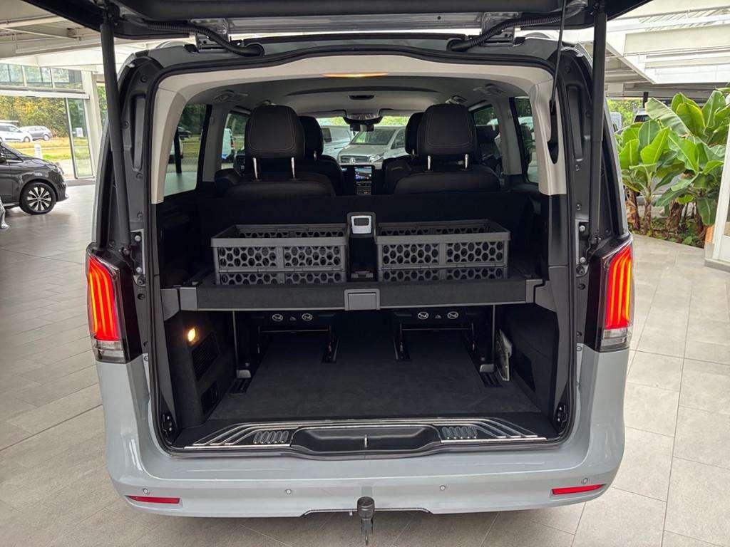Mercedes-Benz V 250