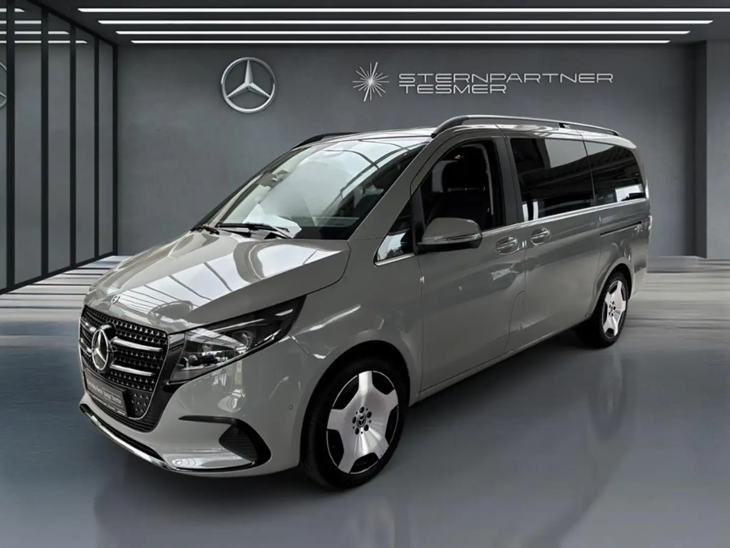 Mercedes-Benz V 250 d 4MATIC AVANTGARDE Lang +Avantgarde+MBUX Gris - 2