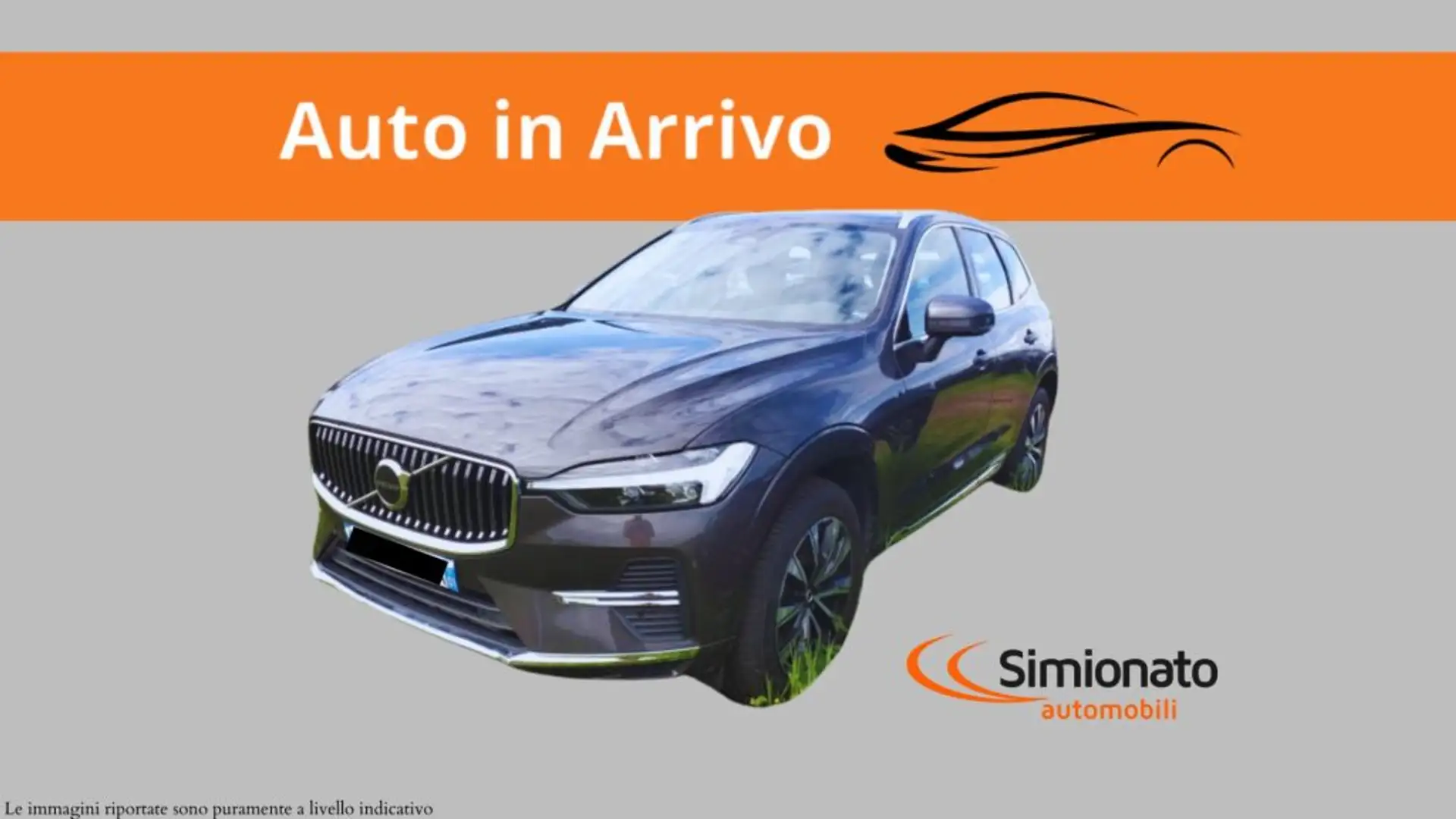 Volvo XC60 B4 (d) automatico Plus Bright Grigio - 1