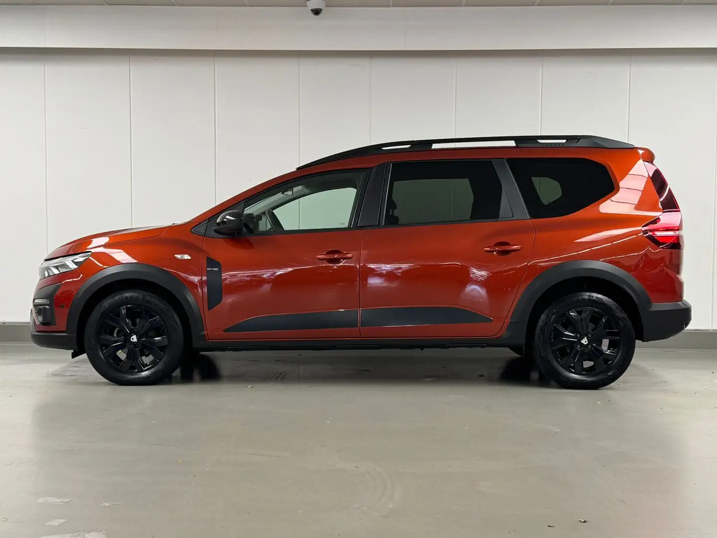 Dacia Jogger 1.0TCE 110CV EXTREME LIMITED EDITION CAMERA GPS Orange - 2