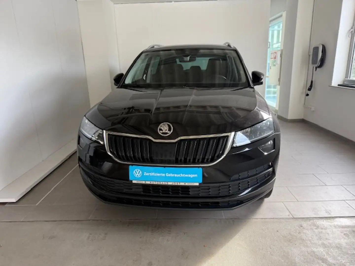 Skoda Karoq SOLEIL 1.0 TSI Navi/LED/Canton/Sportsitze Schwarz - 2