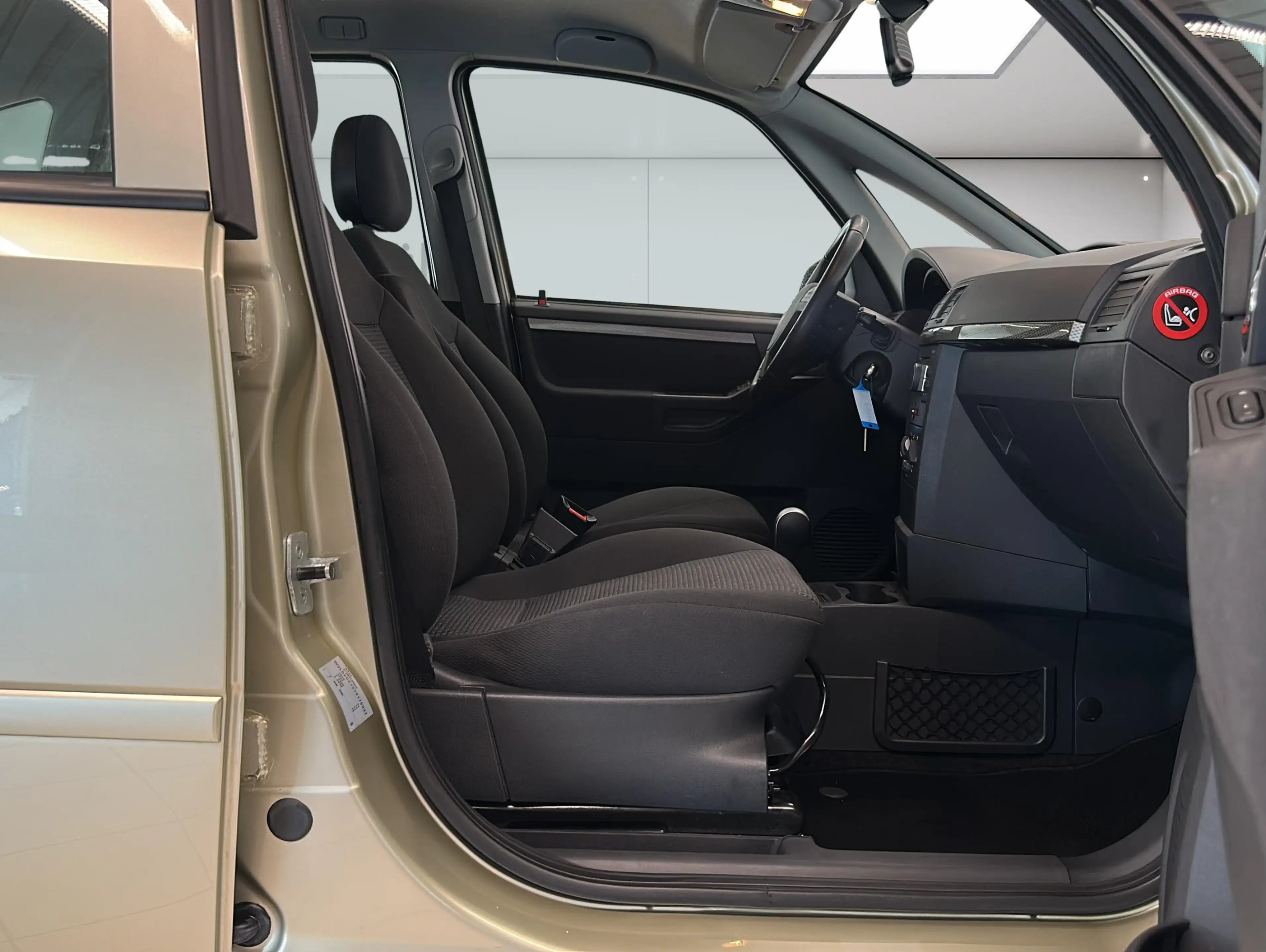 Opel Meriva 1.6 Twinport Edition|Automatik|Klima|ShZ| — photo 14