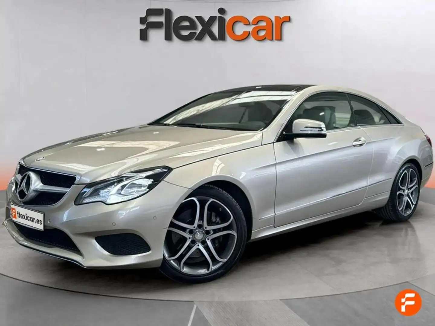 Mercedes-Benz E 250 Coupé Gris - 2