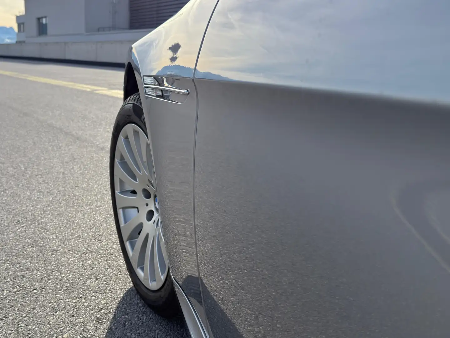 BMW 645 1. Hand I Lückenlose BMW Historie Ezüst - 2