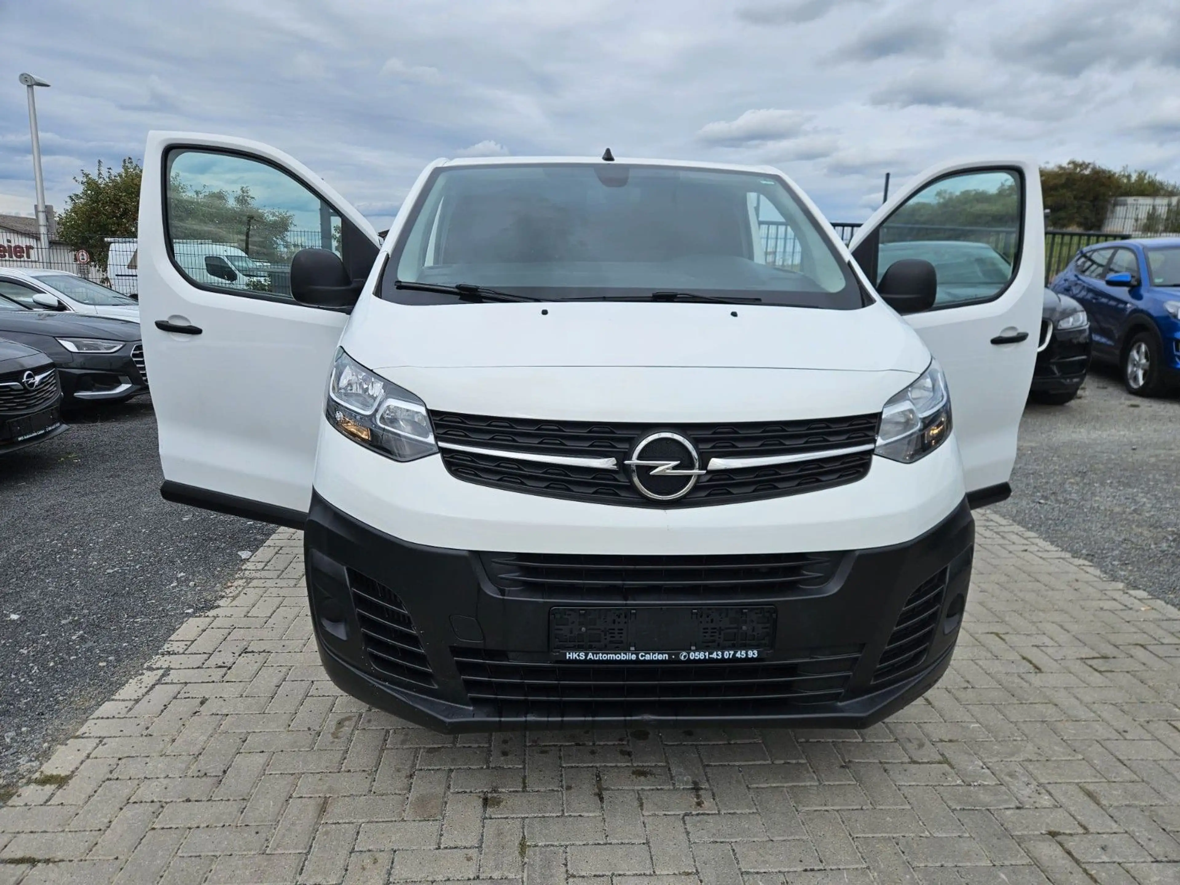 Opel Vivaro Kasten Edition M — photo 12