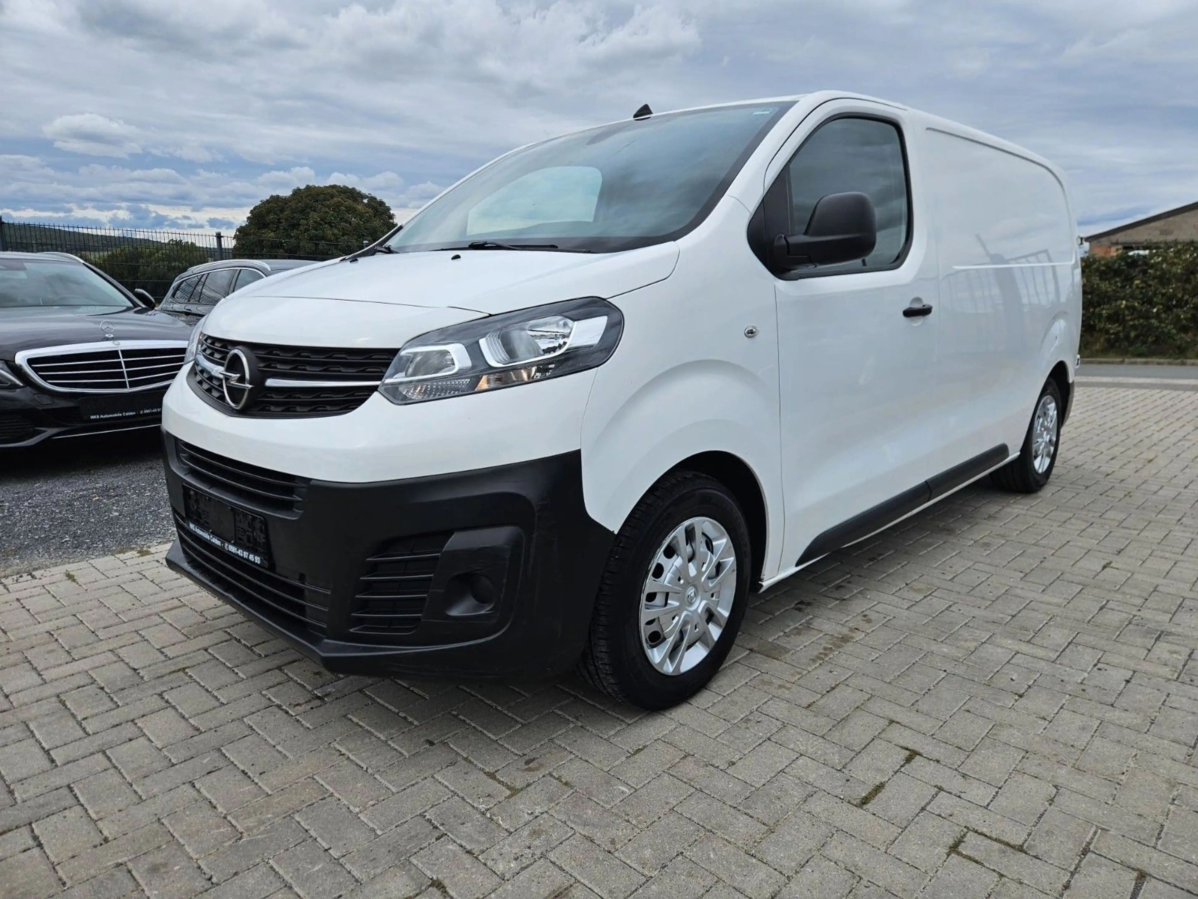 Opel Vivaro Kasten Edition M — photo 4