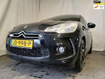 1.6 So Chic in Black SCHADEAUTO!!