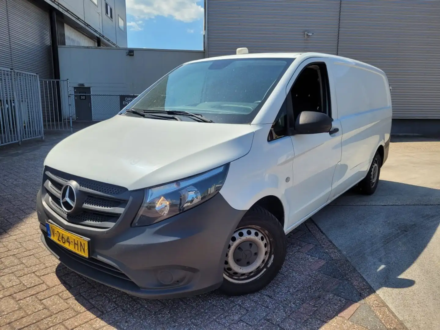 Mercedes-Benz Vito 114 CDI Lang Automaat Wit - 1