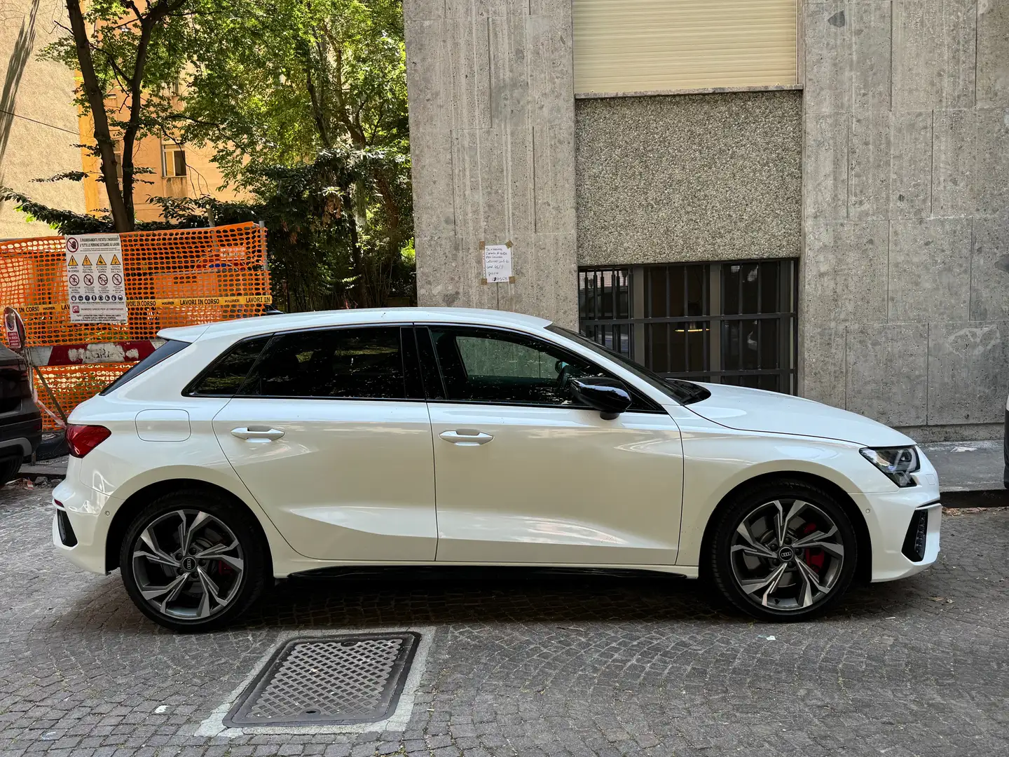 Audi A3 A3 IV 2020 SP 45 1.4 tfsi e S line edition s-tron Bianco - 2