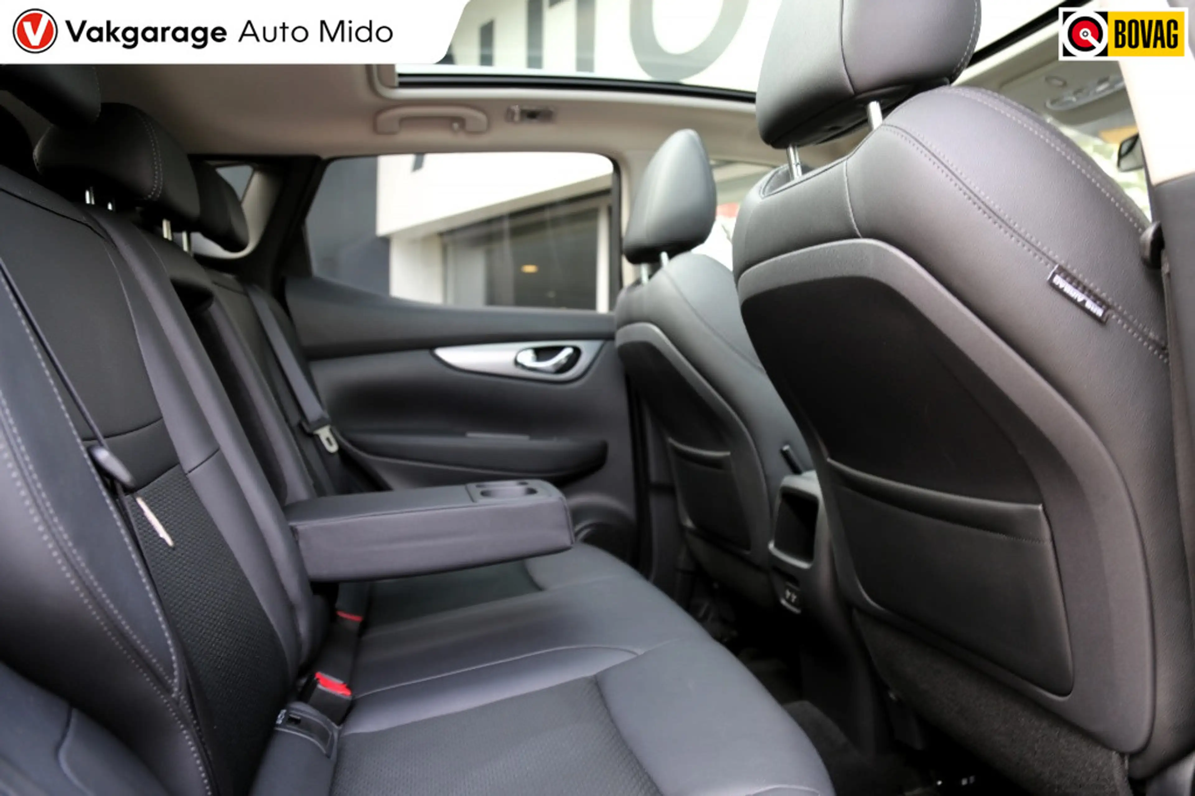Nissan Qashqai 1.3 DIG-T Automaat Tekna | Panorama dak — photo 13