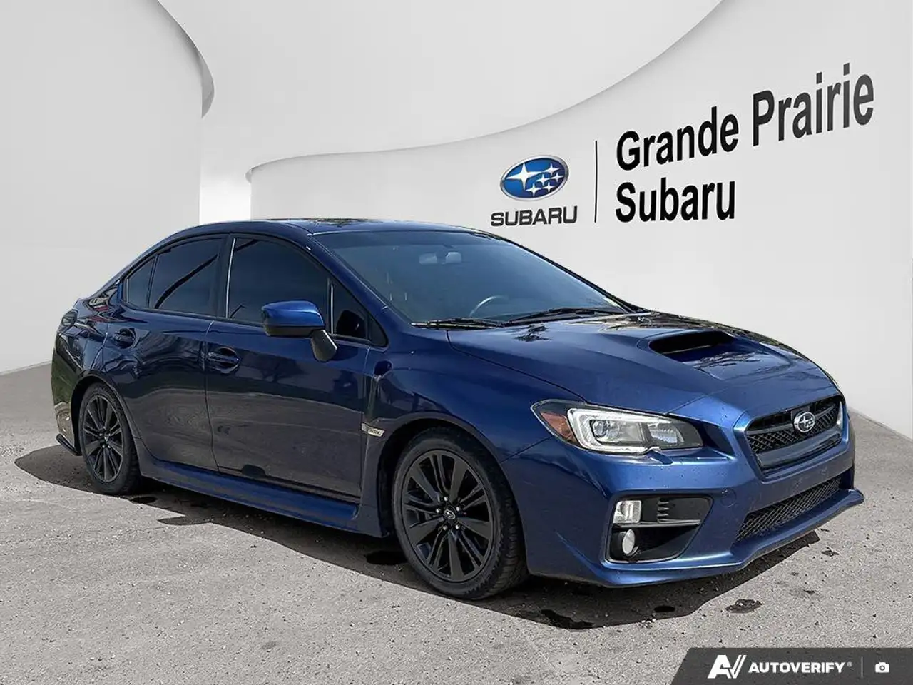 Subaru WRX снимка Subaru WRX
