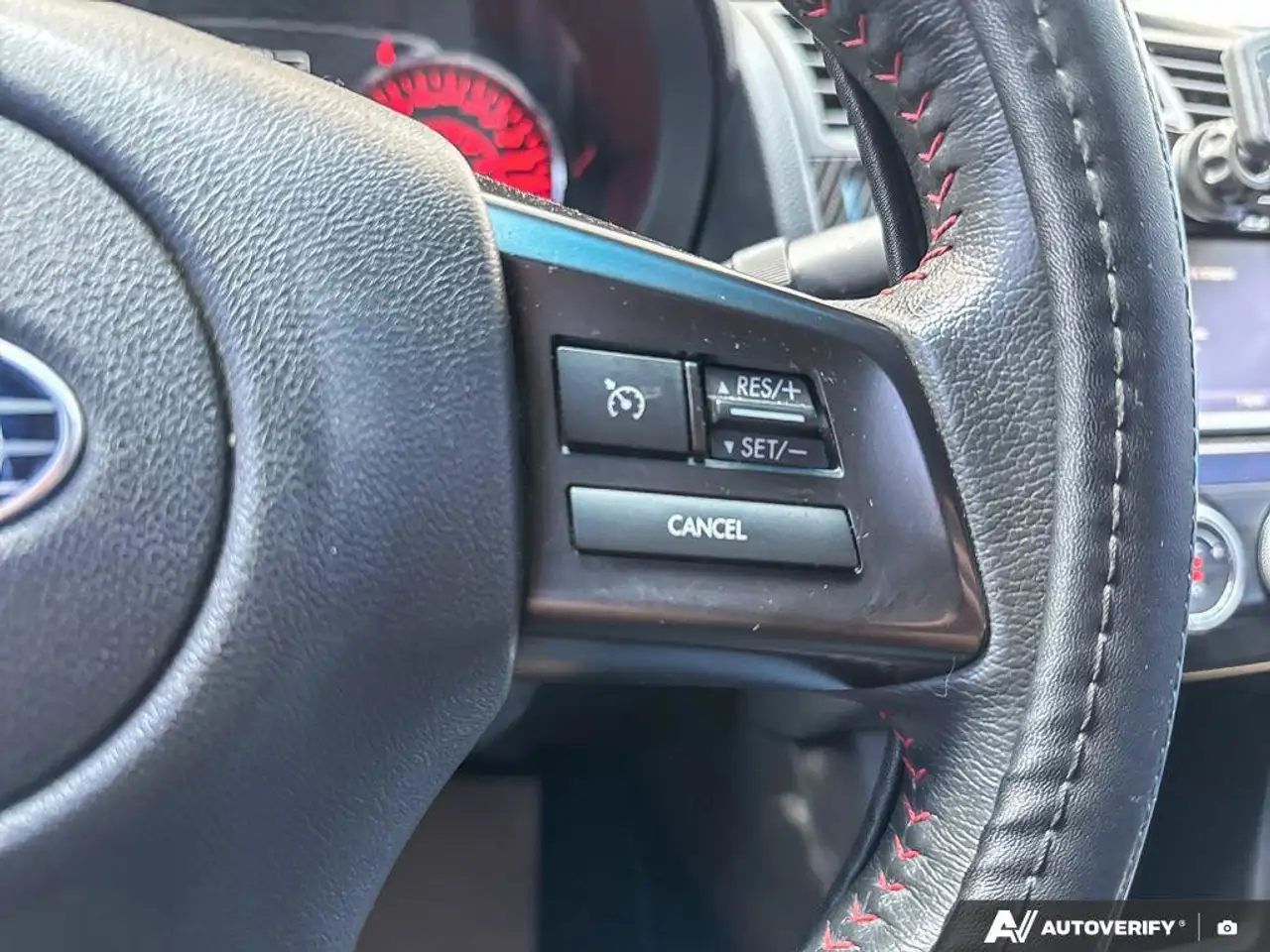 Subaru WRX снимка Subaru WRX
