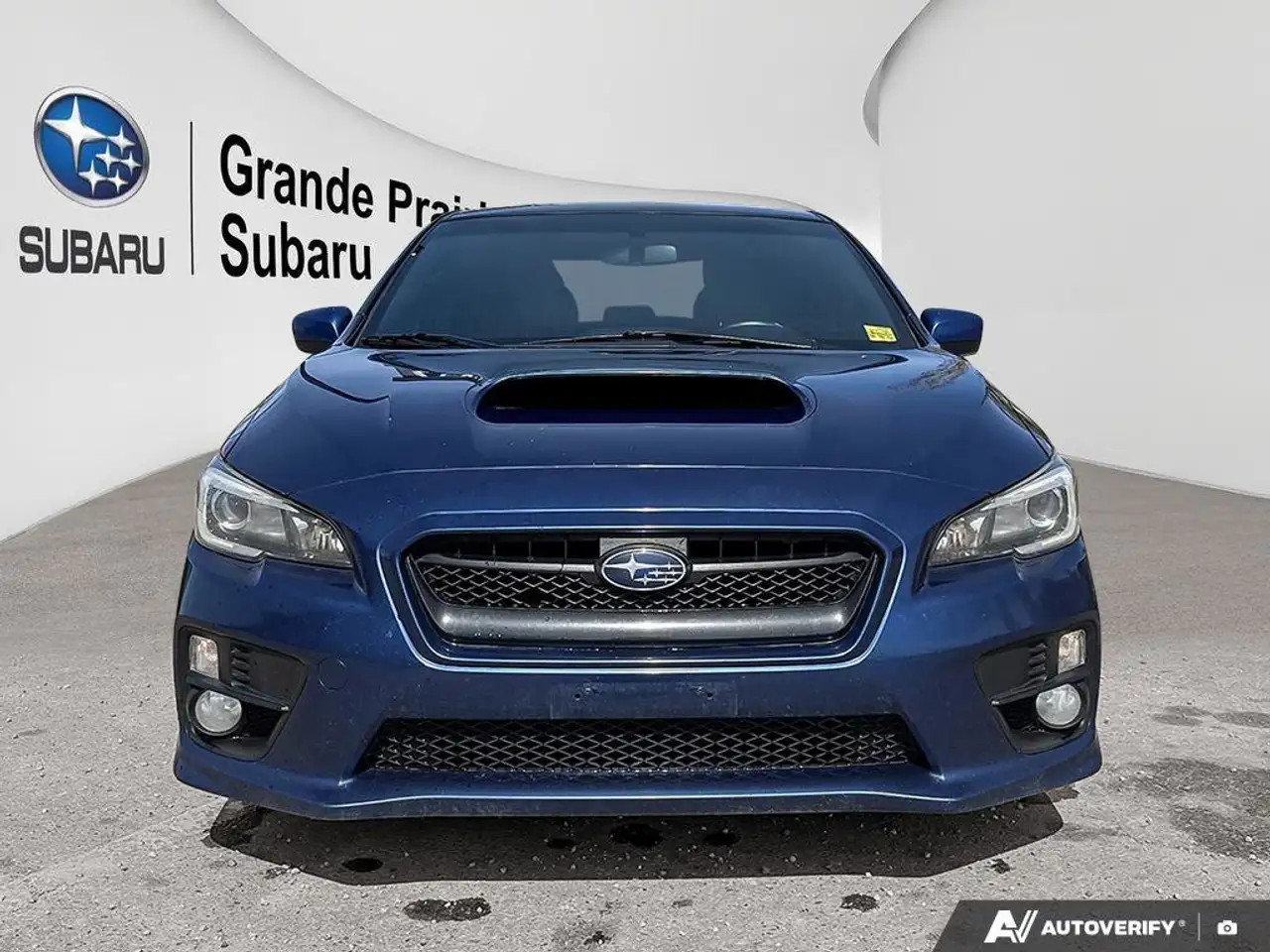 Subaru WRX снимка Subaru WRX