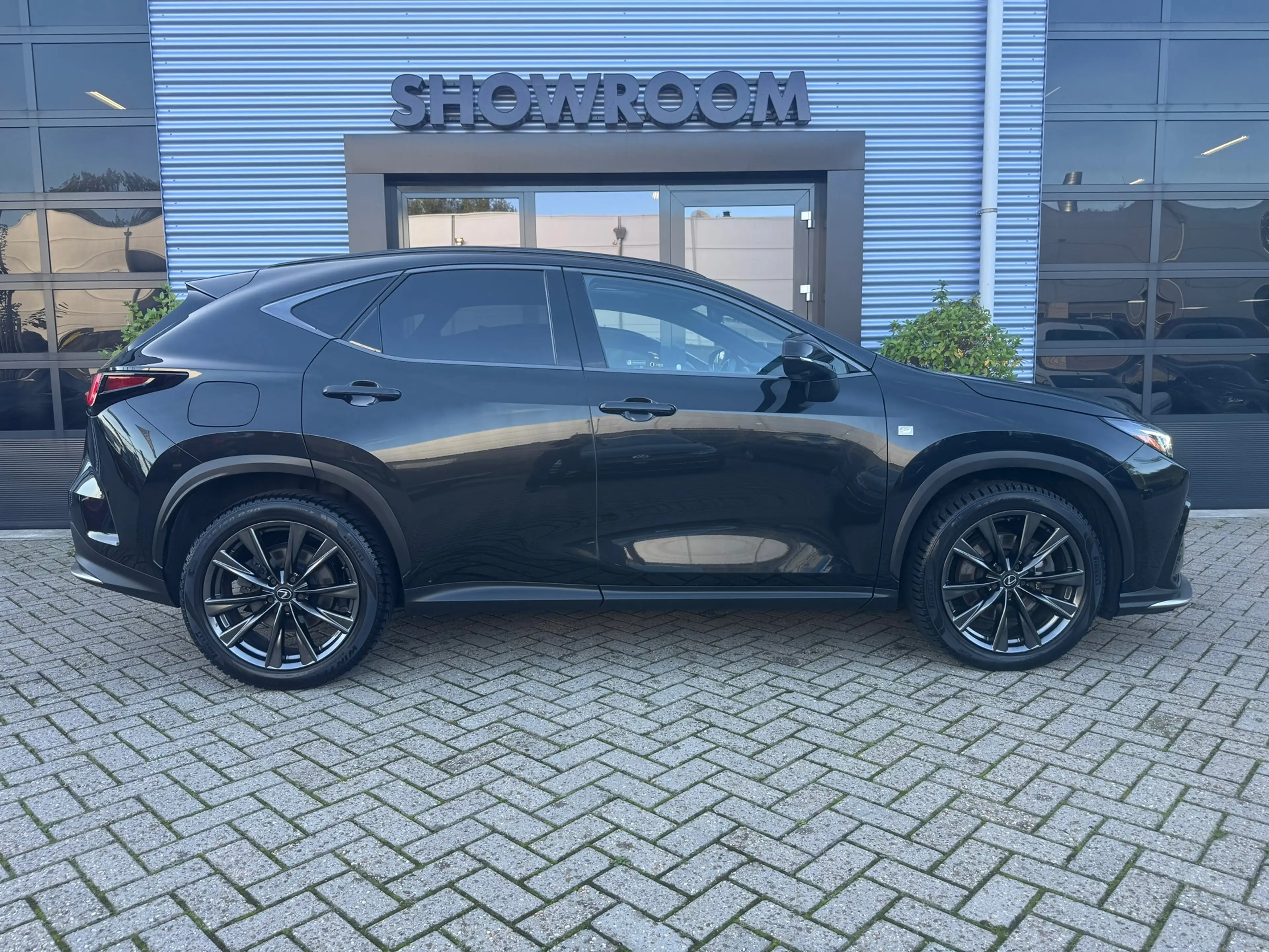 Lexus NX 450h+ AWD F SPORT Line PANO|LEDER|20INCH|STOEL&STUURVERW — photo 15