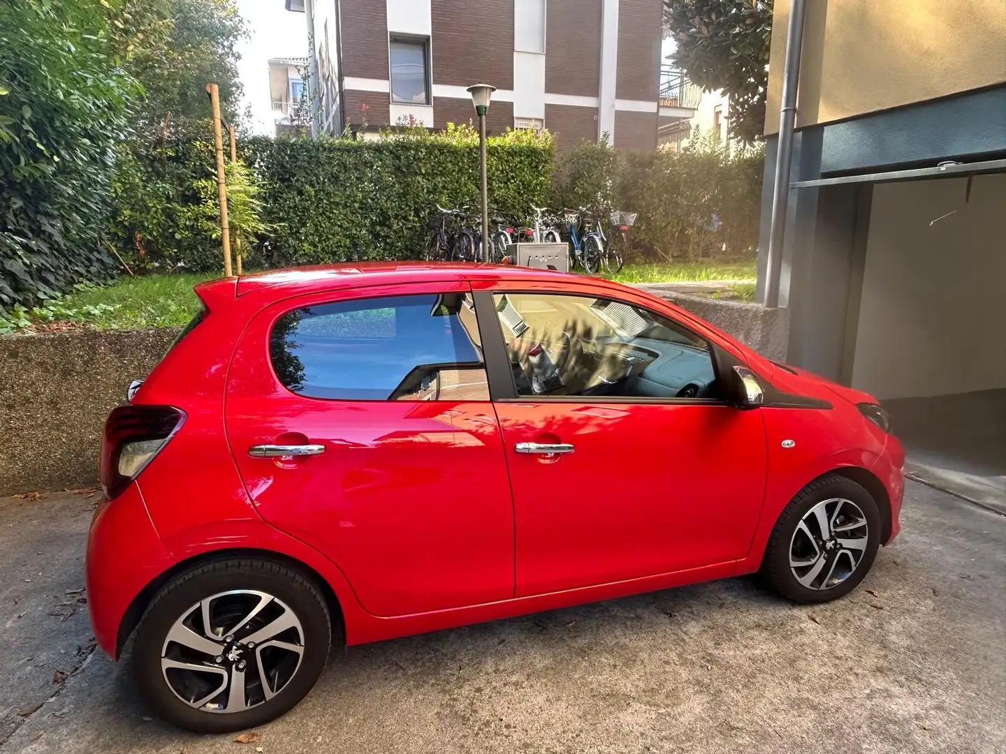 Peugeot 108 5p 1.0 vti Allure s&s - 2