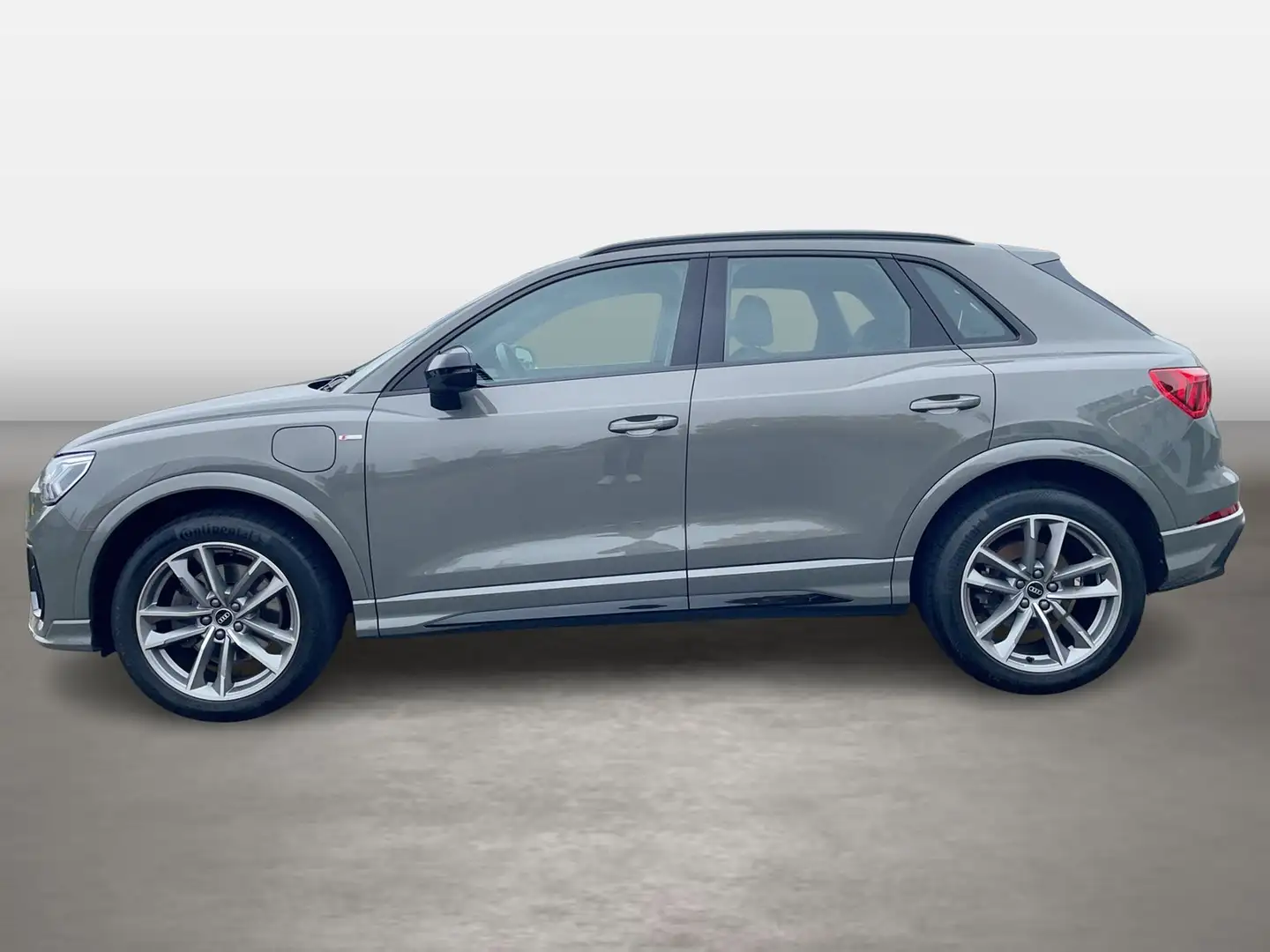 Audi Q3 45 TFSI e S line Alcantara Led Navi ACC Grau - 2