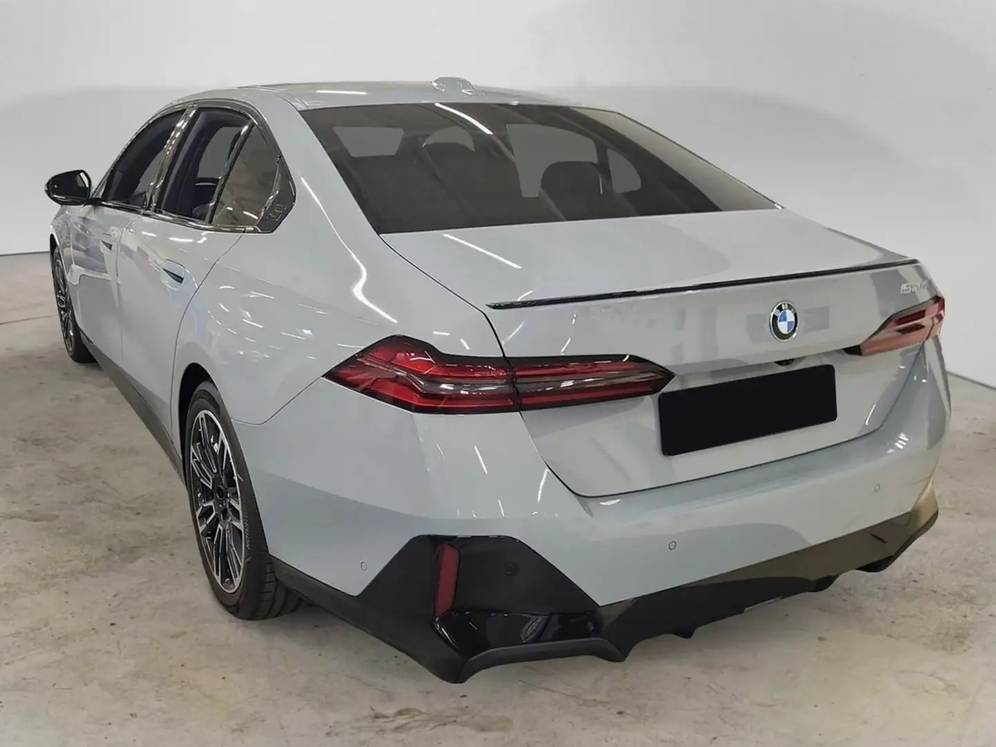 BMW 520 D Berlina M-SPORT PRO mhev 48V Msport Grigio - 2