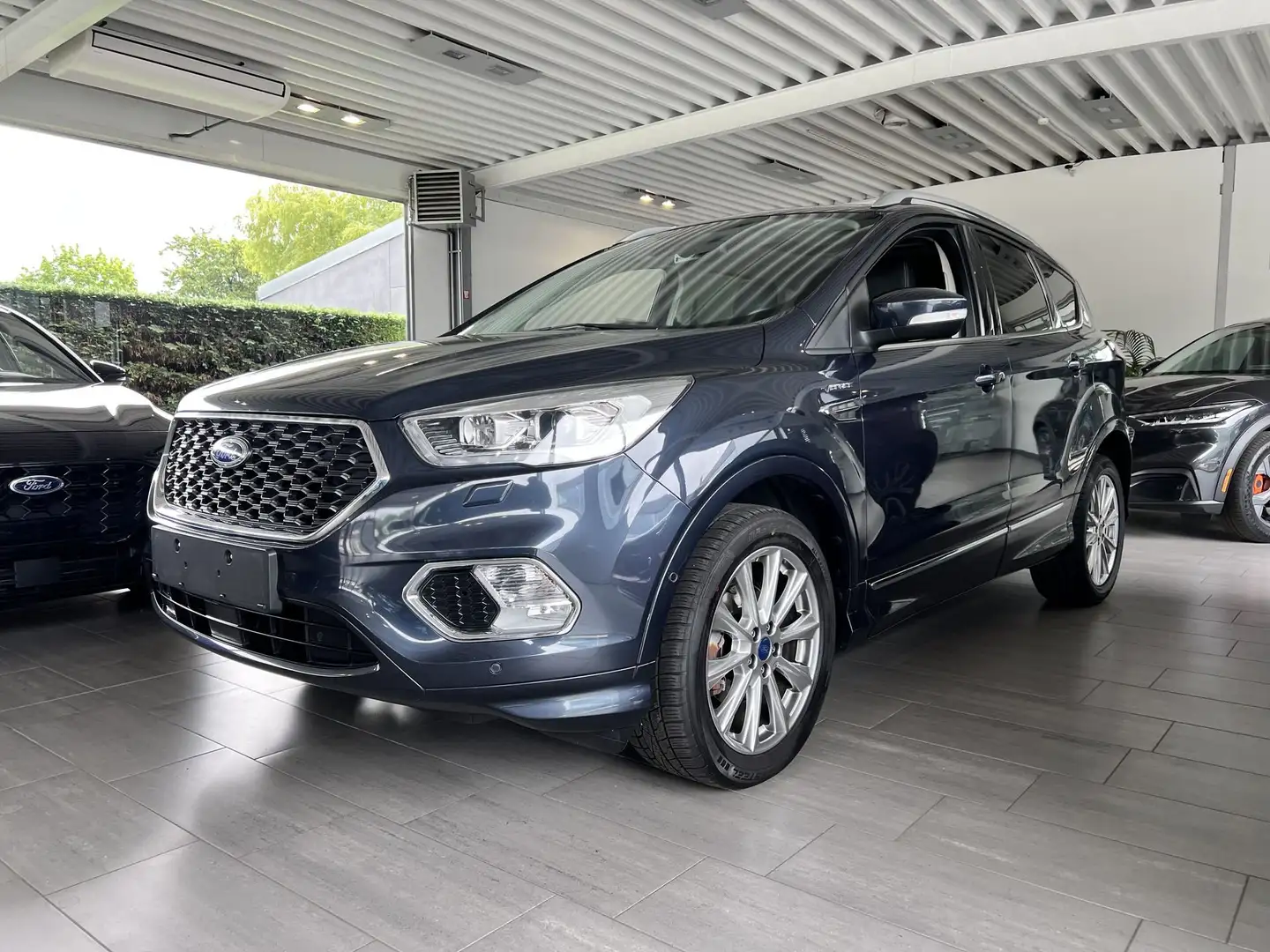 Ford Kuga Vignale 1.5i EcoBoost met 150 PK!! - 1