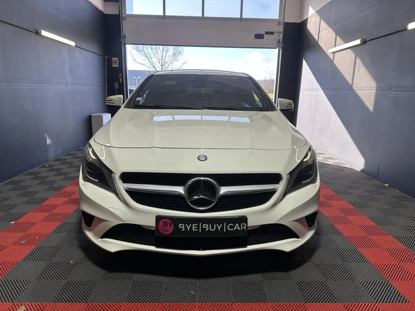 Mercedes-Benz CLA 220 220 CDI BV 7G-DCT  BM 117 - Garantie 12 mois Blanc - 2