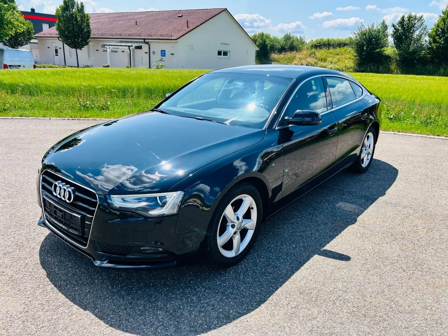 Audi A5 Sportback 3.0 TDI*NAVI*XENON PLUS*SITZHZG*2HD Schwarz - 1