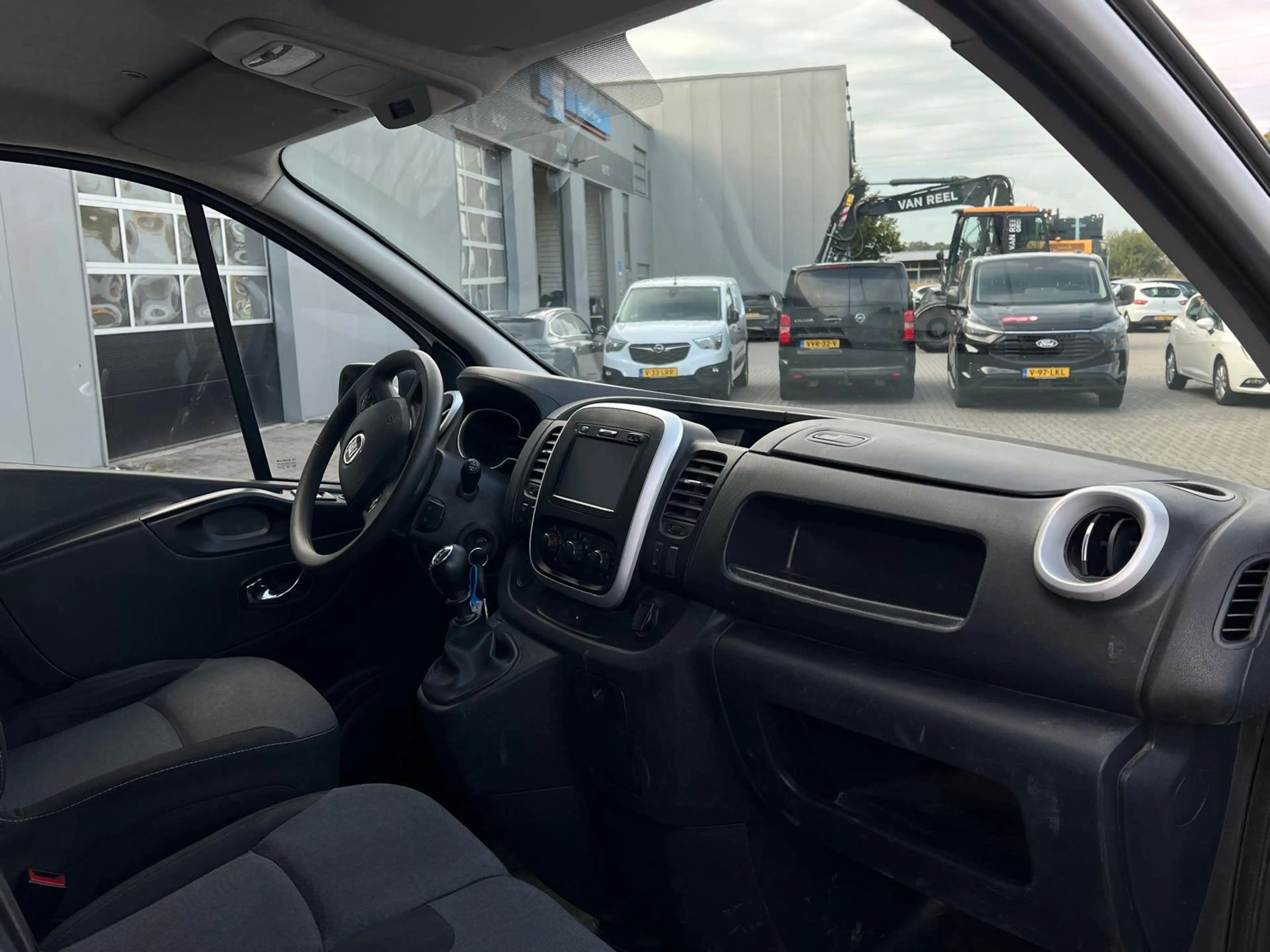 Fiat Talento 1.6 MJ EcoJet L2H1 Basis Export only WhatsApp — photo 2