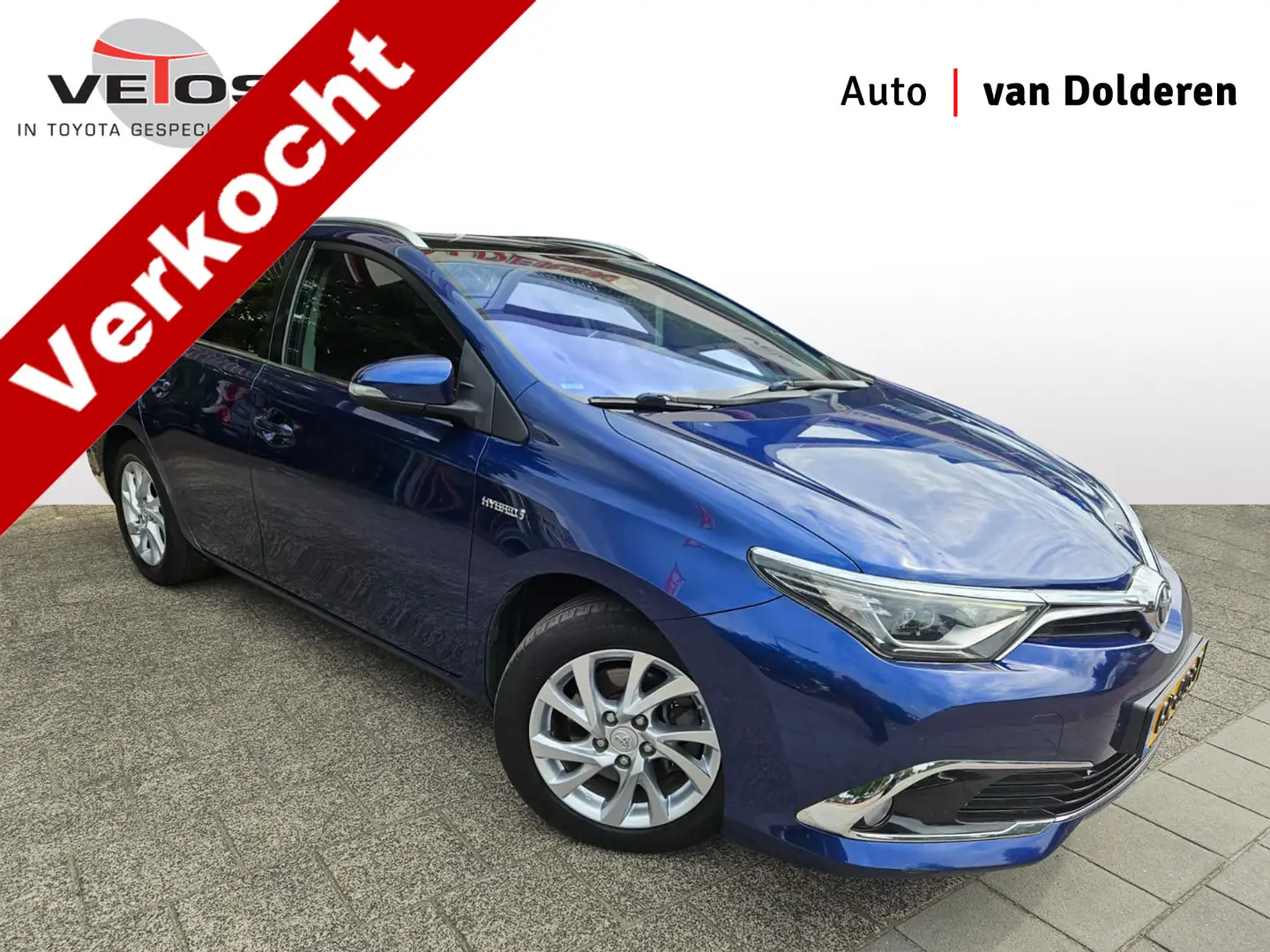Toyota Auris Touring Sports 1.8 Hybrid Lease pro Pano/PDC Blauw - 1