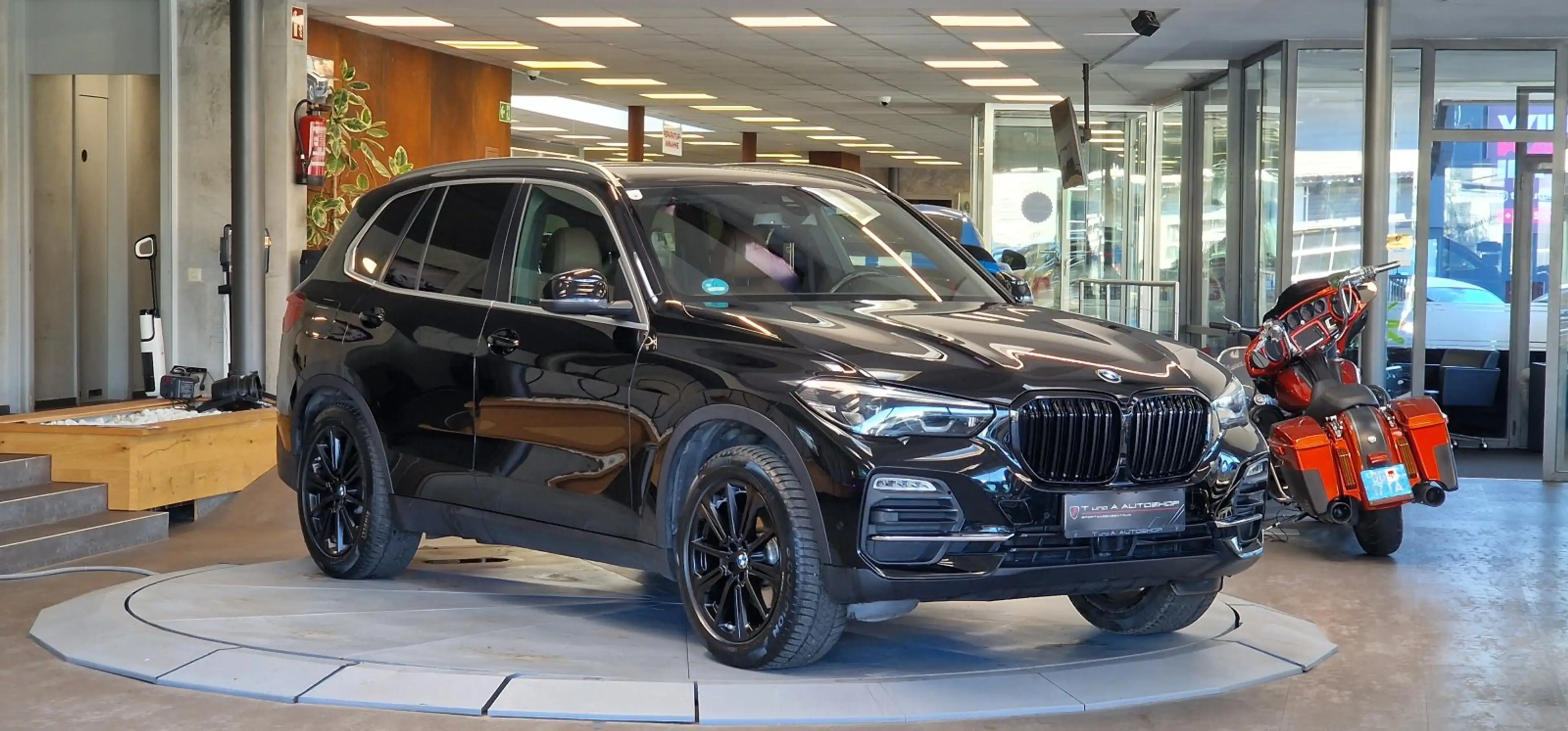 BMW X5 3.0d xDrive 7-Sitzer Aut. *Luftfederung*AHK*Kamera — photo 3