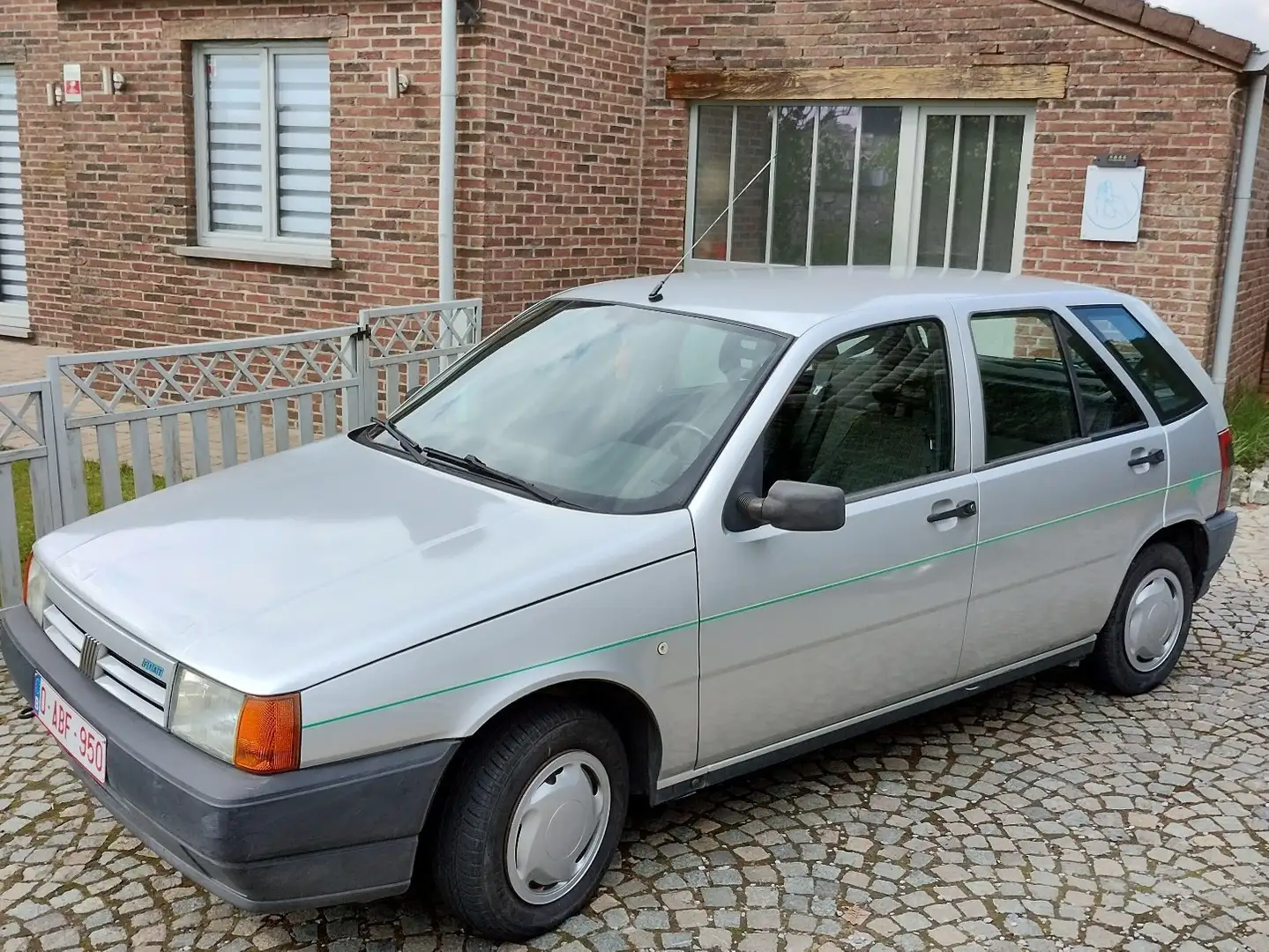 Fiat Tipo Gris - 1