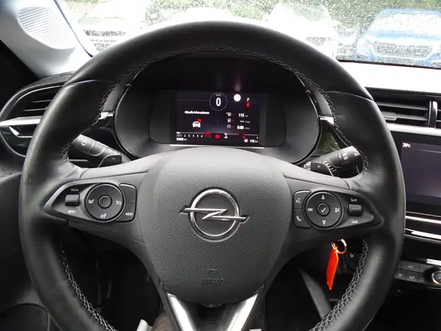 Opel Corsa view 13