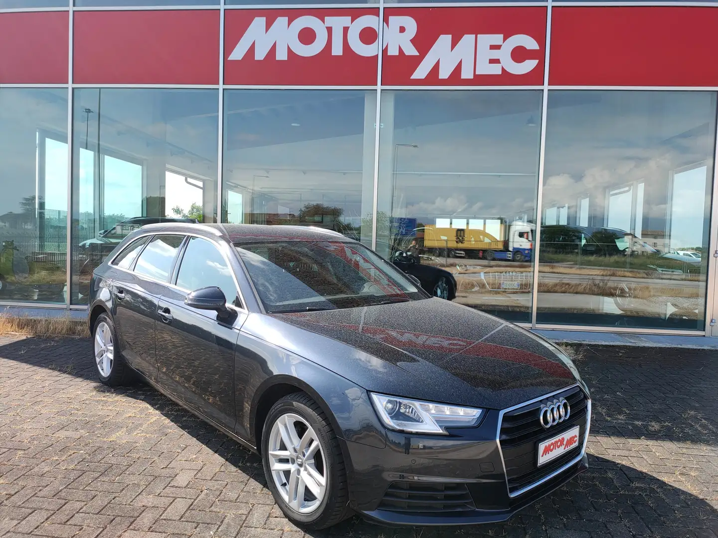 Audi A4 A4 Avant 2.0tfsi g-tron S-tronic 170cv IVA esposta Bleu - 1