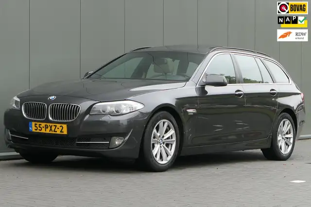 BMW 523 5-serie Touring 523i High Executive NAP Pano Leder