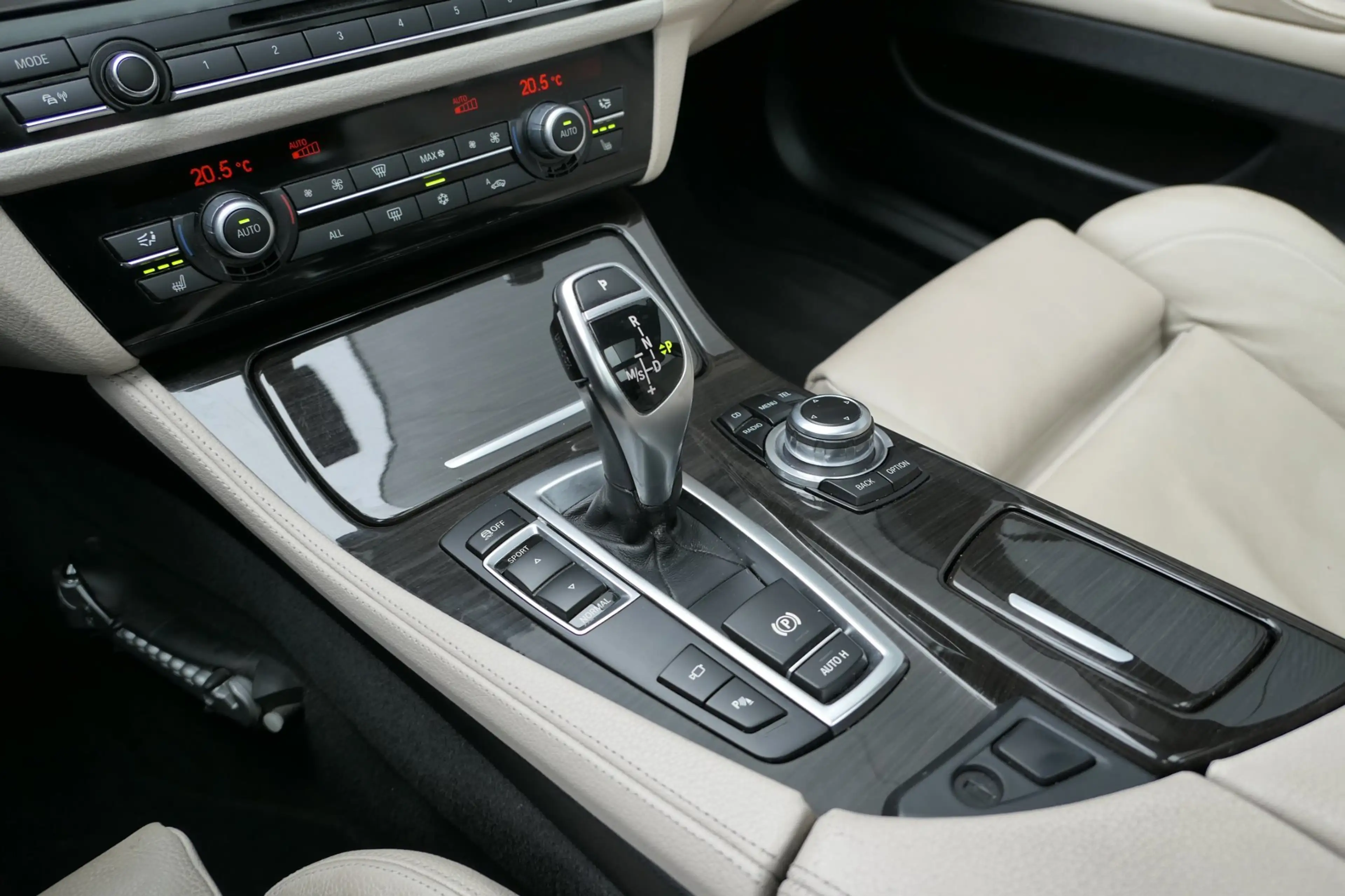 BMW 523 5-serie Touring 523i High Executive NAP Pano Leder — photo 7