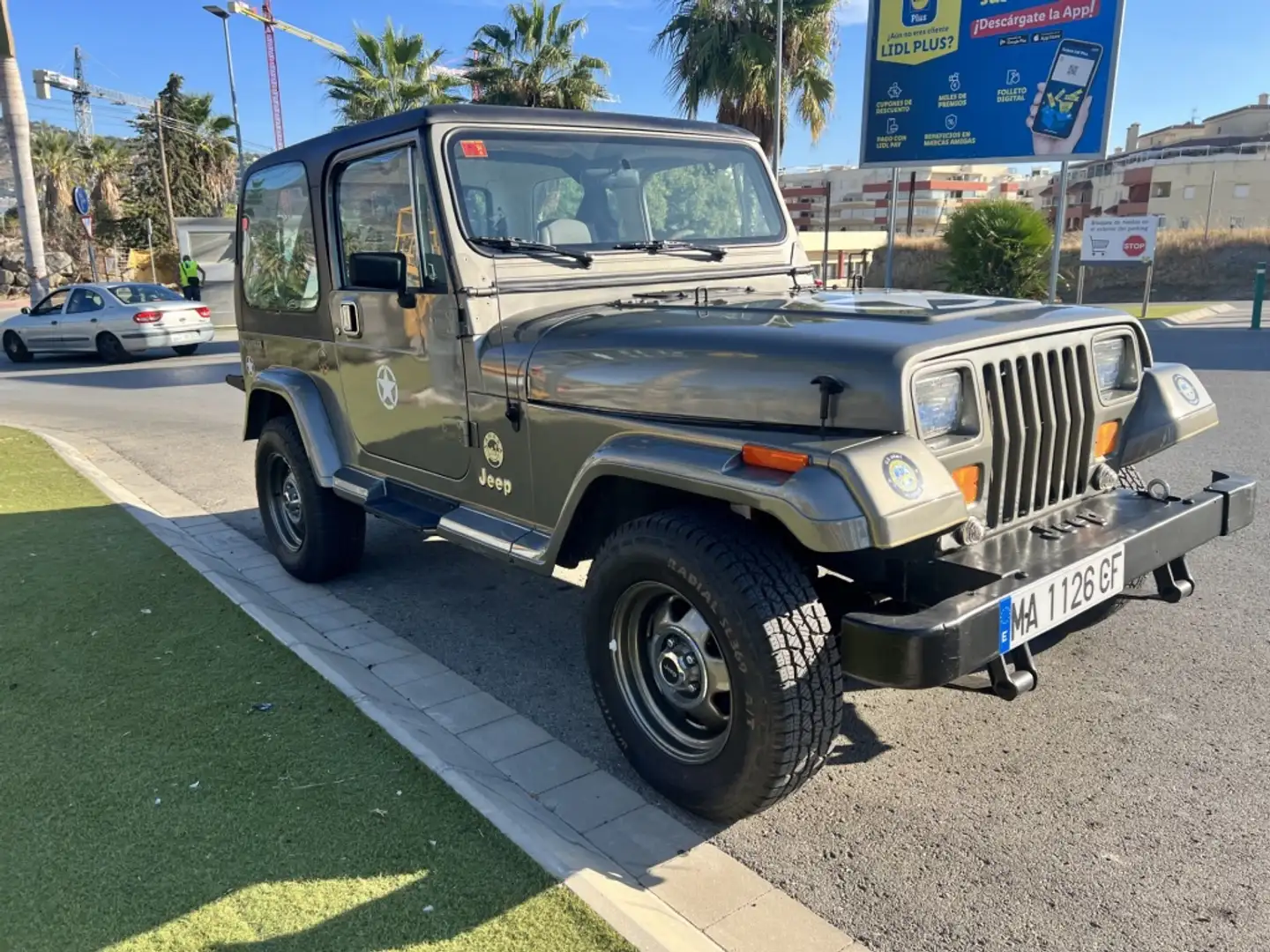 Jeep Wrangler YJ Verde - 2