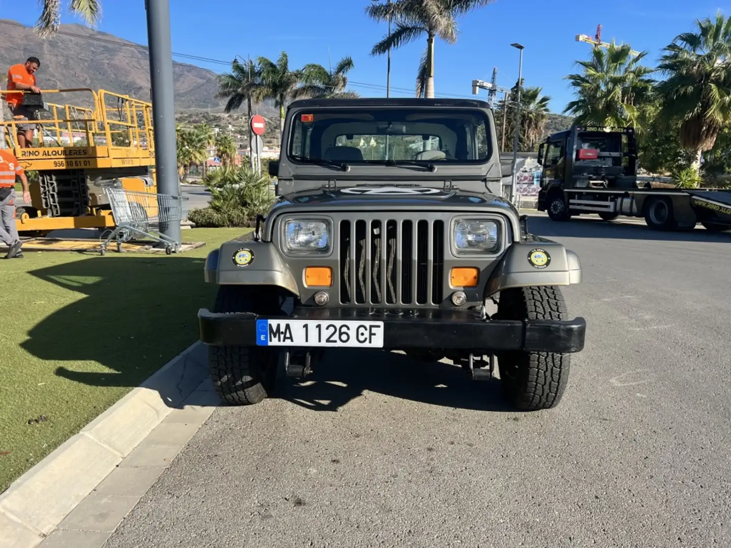 Jeep Wrangler YJ Verde - 1