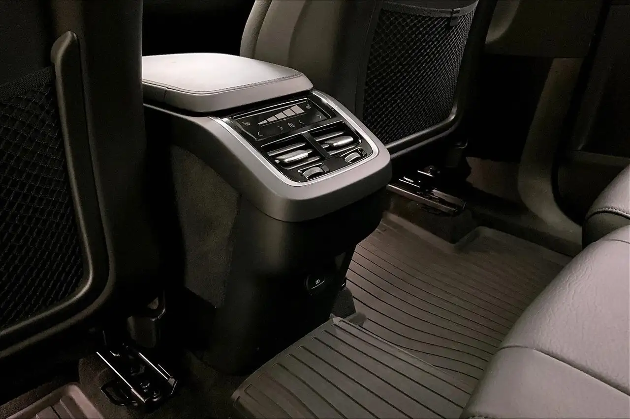 Volvo XC90 снимка Volvo XC90