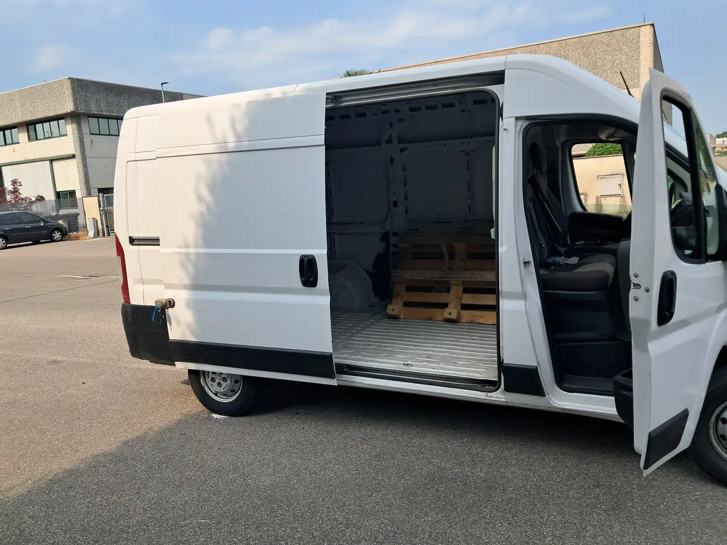 Peugeot Boxer - 2