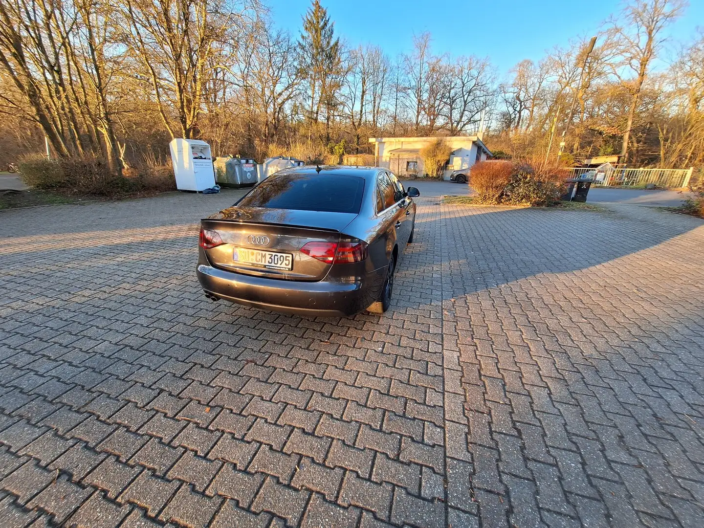 Audi A4 2.0 TDI DPF Ambiente - 2