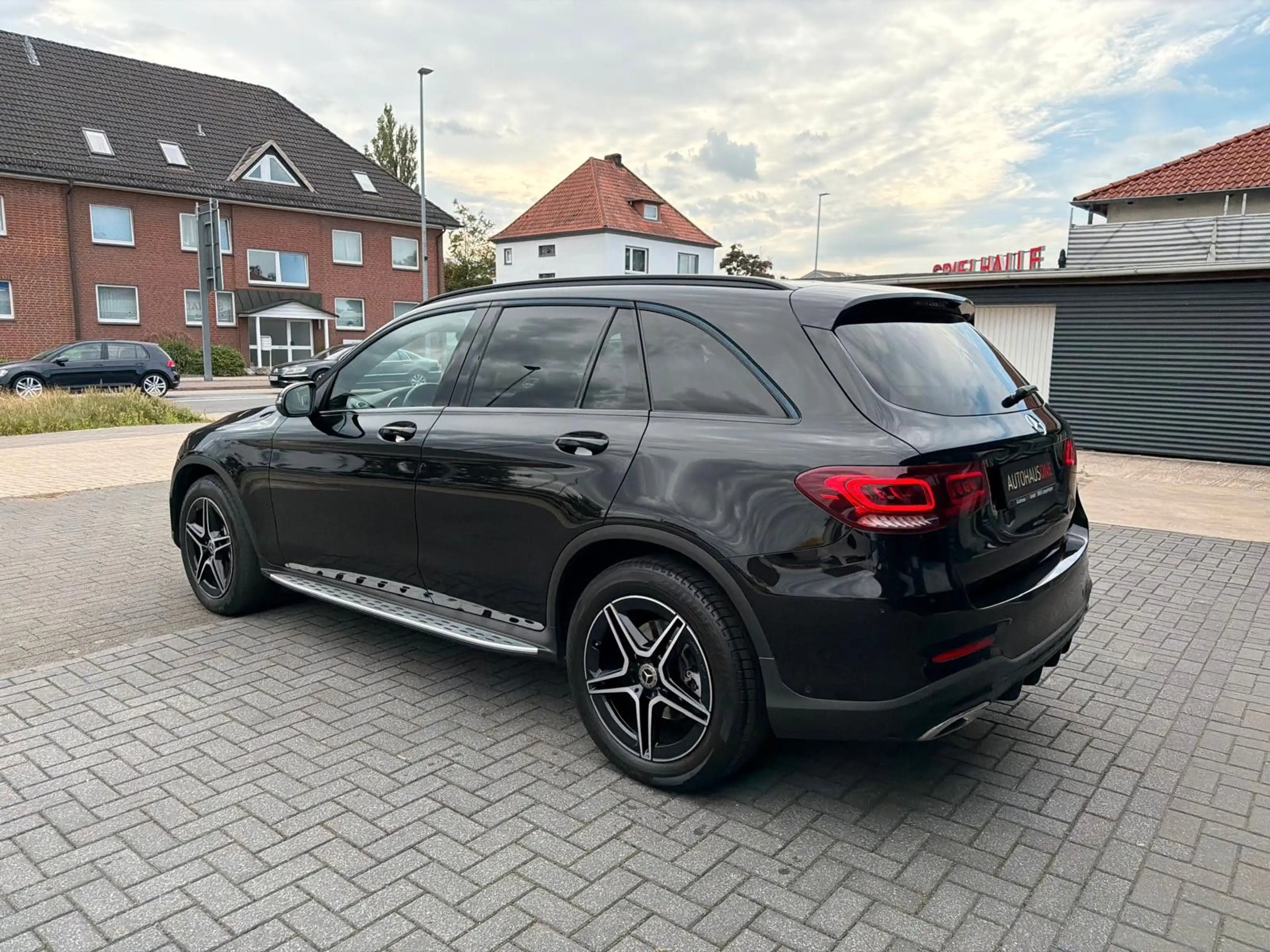 Mercedes-Benz GLC 400 d 4Matic MEMORY/MB100/PANO/VIRTUALCOCKPIT — photo 13