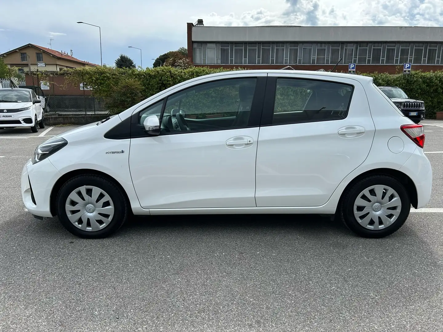 Toyota Yaris Yaris 5p 1.5h  my18 Wit - 1