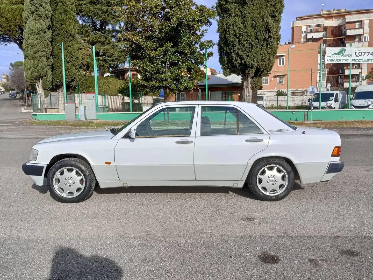 Mercedes-Benz 190 2.0 E 122cv Bianco - 1