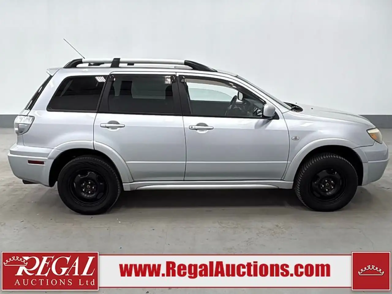Mitsubishi Outlander снимка Mitsubishi Outlander