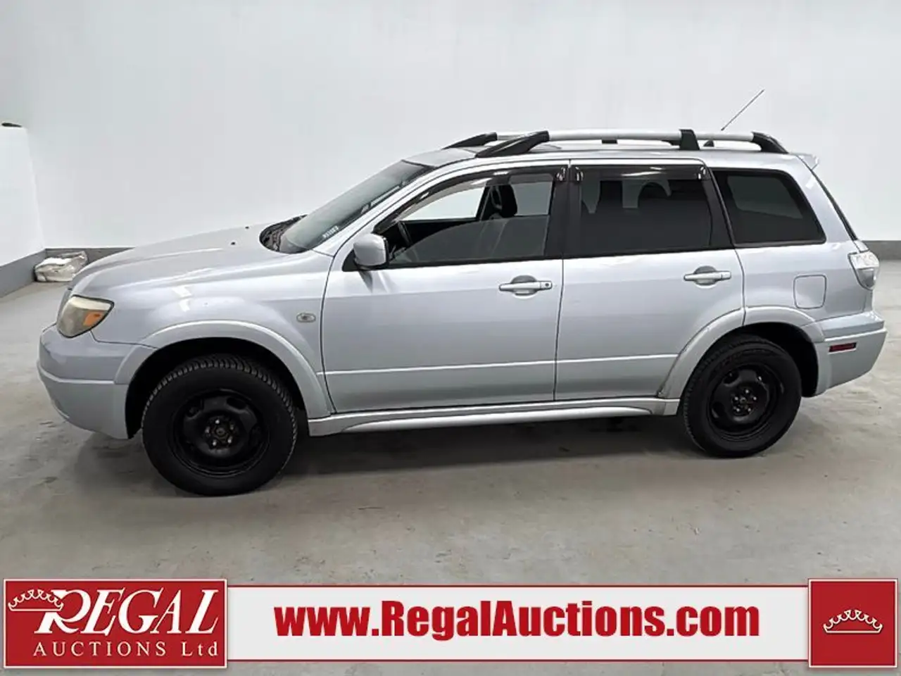 Mitsubishi Outlander снимка Mitsubishi Outlander