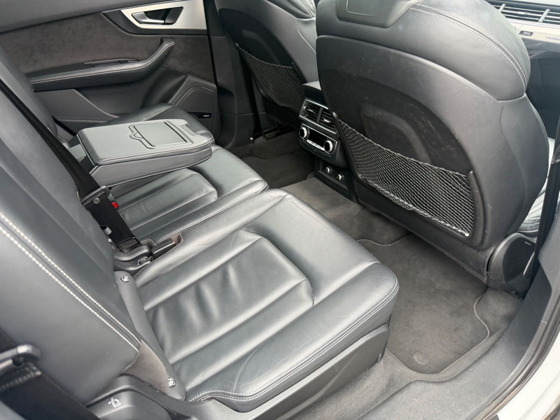 Audi Q7 3.0 TDI quattro S-Line Panoramadach Quatro — photo 4