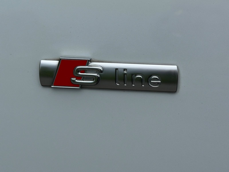 Audi Q7 3.0 TDI quattro S-Line Panoramadach Quatro — photo 14
